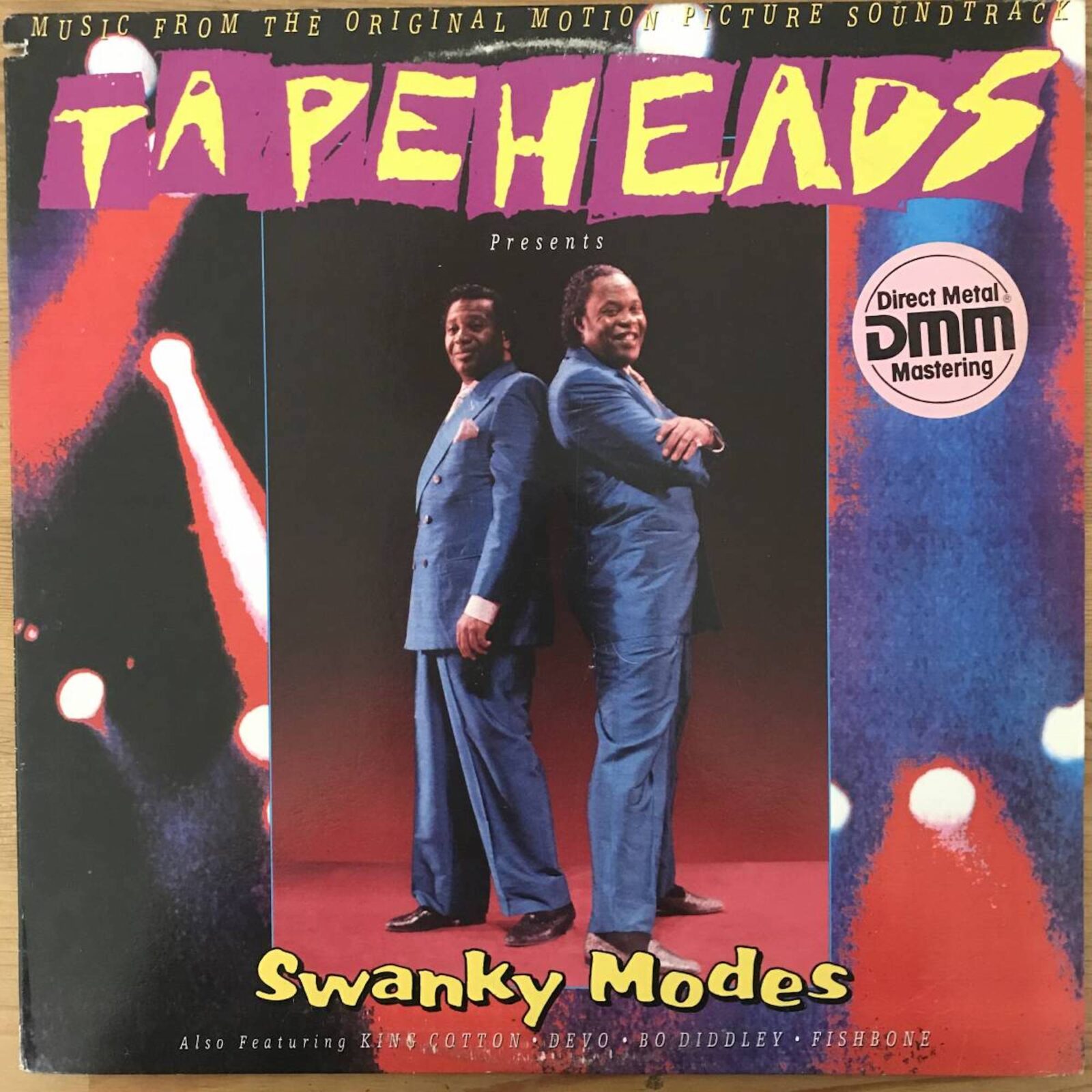 サントラ・ブラザース　TAPE HEADS