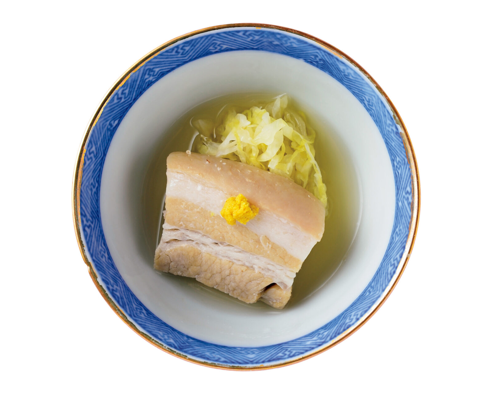 四谷三丁目〈荒木町 きんつぎ〉沖縄産皮付き豚バラ肉と乳酸キャベツの炊き合わせ