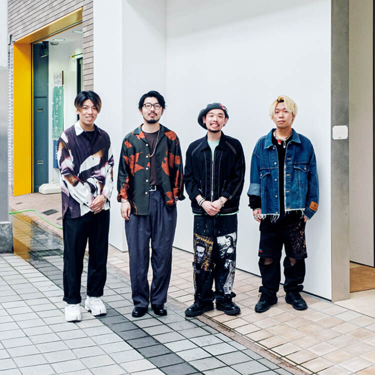 富山〈コータ・コート〉4人のスタッフ