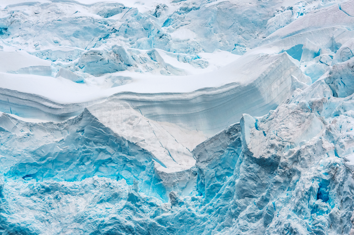南極_氷河の断面