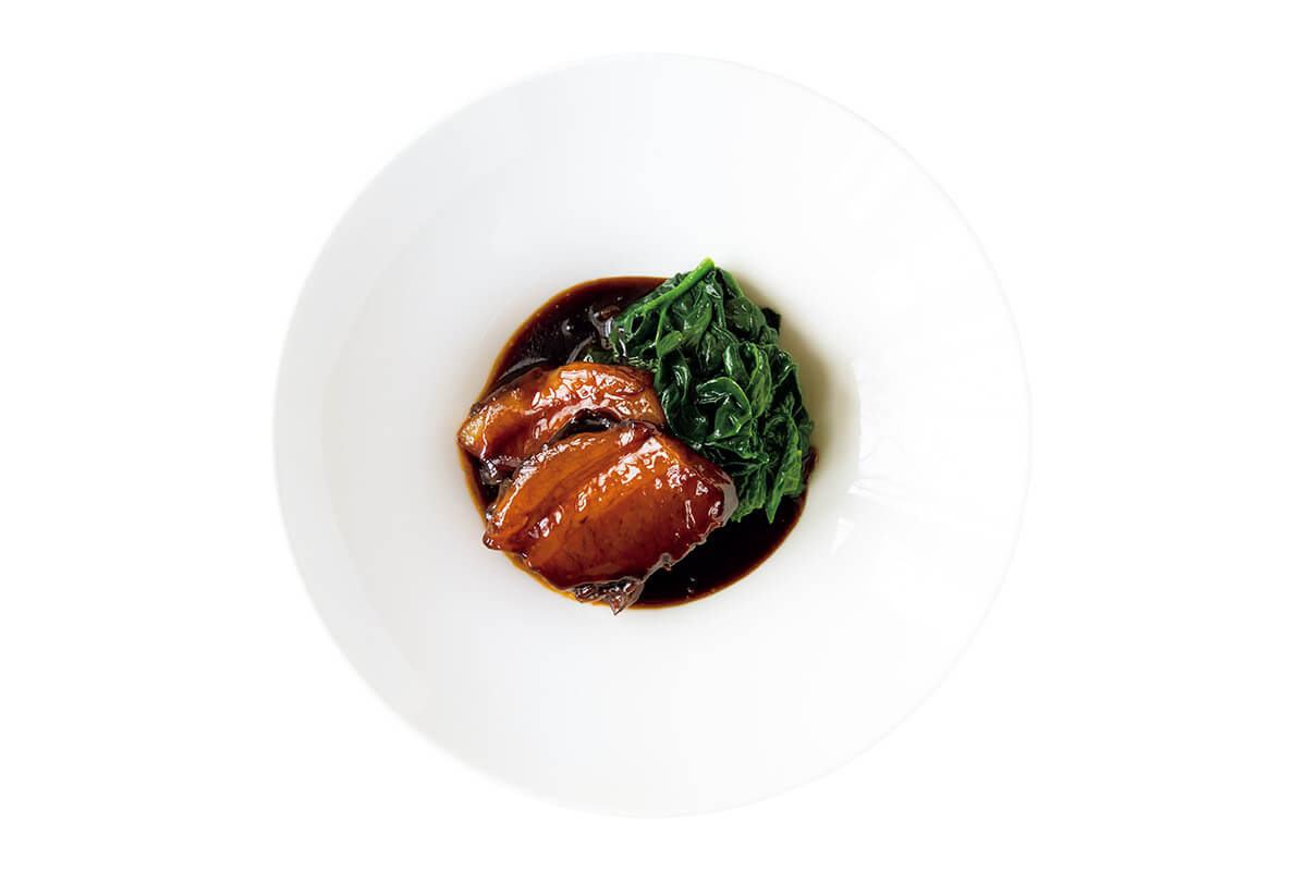 〈白馬飯店〉豚バラ肉の黒酢煮込み