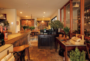 鎌倉〈Oltrevino〉店内