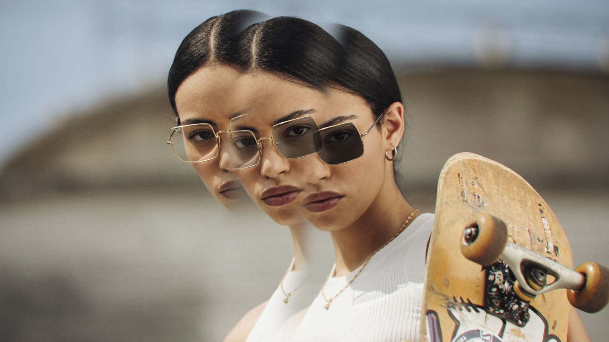 募集受付終了 紫外線から目を守る調光レンズを使用した レイバン のサングラスを3名様に ブルータス Brutus Jp