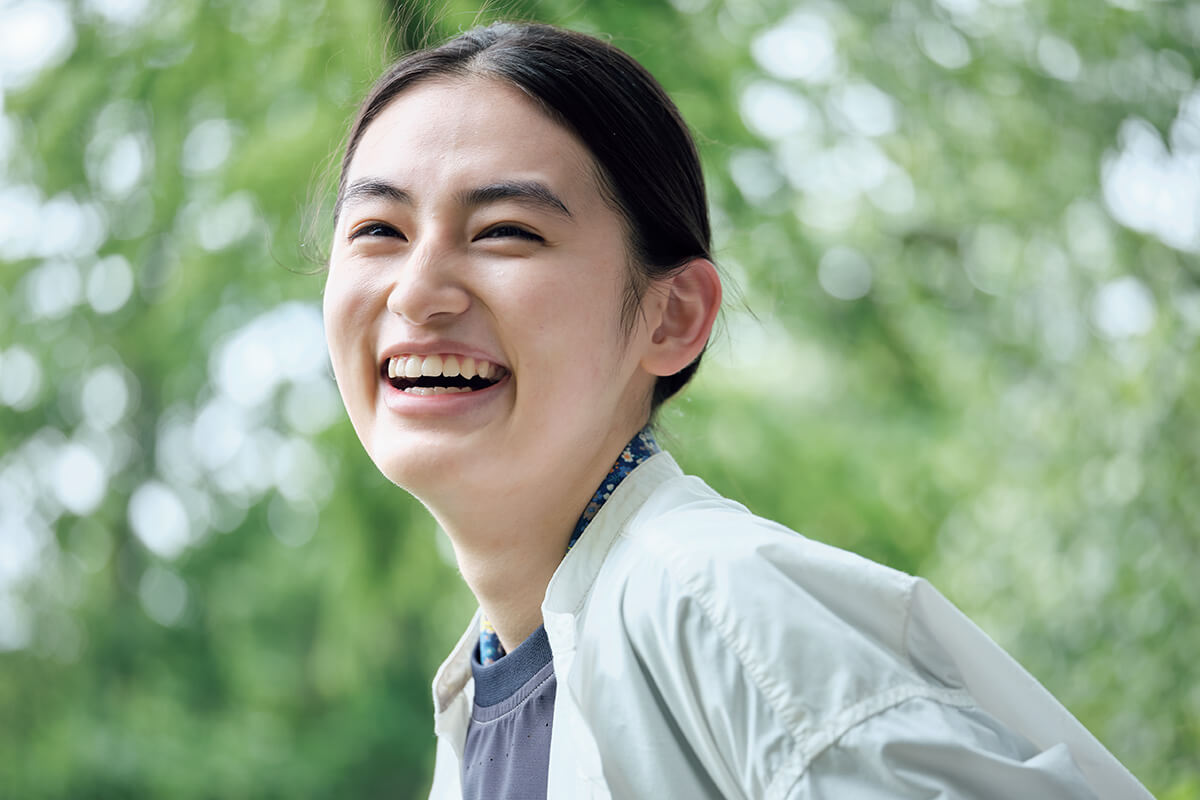 女優・八木莉可子