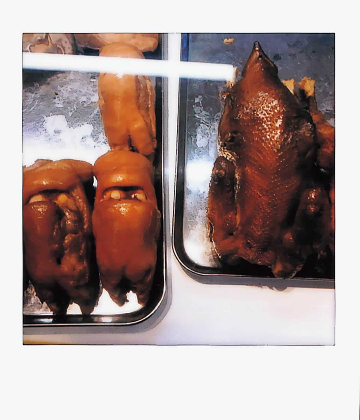 池袋 フードコート〈友誼食府〉豚足、烤鶏