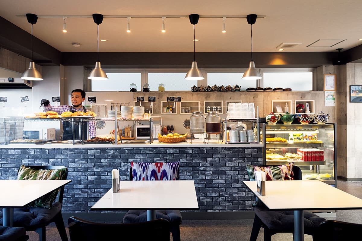 〈SAMARKAND TERRACE〉店内
