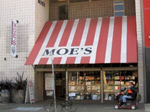 アメリカ〈MOE'S BOOKS〉外観