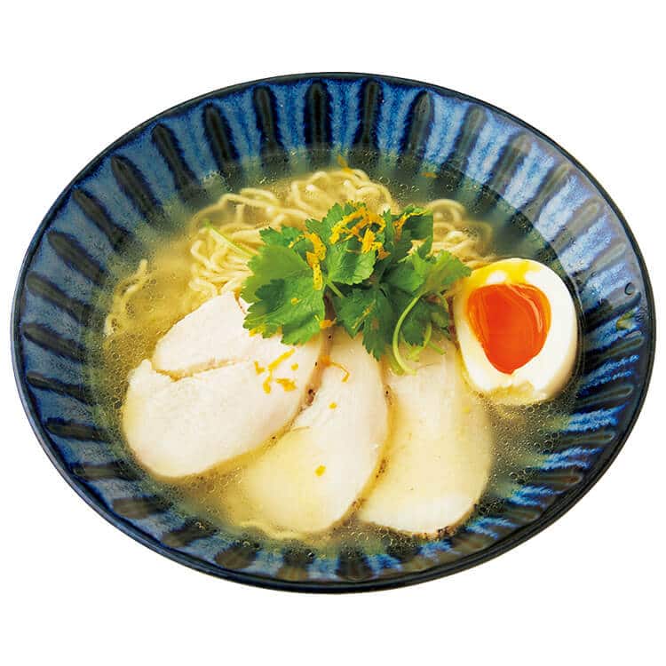 京都〈鶏そば223〉ミラノの朝陽（旨塩スープ）