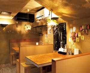 東京〈ガヤバジ〉店内