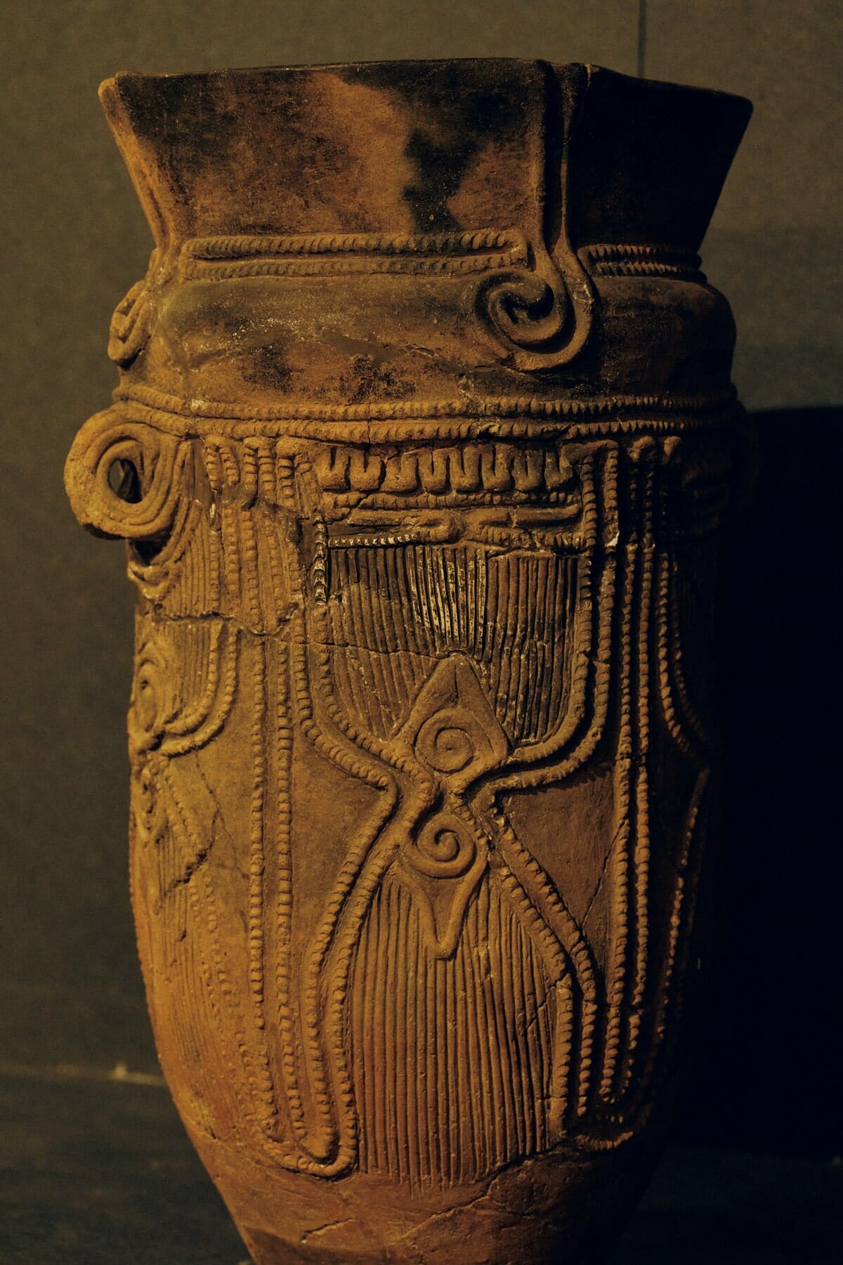 縄文中期の深鉢形土器