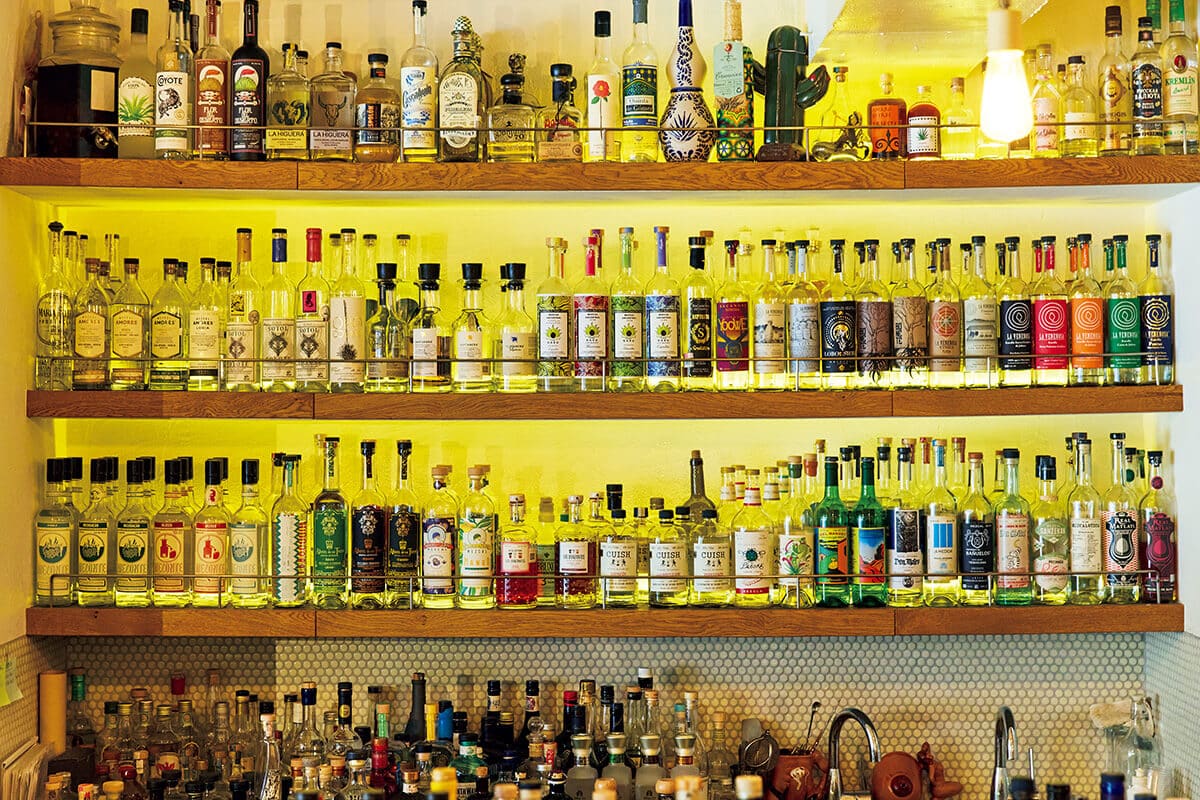 下北沢〈万珍酒店／MANGOSTEEN〉店内