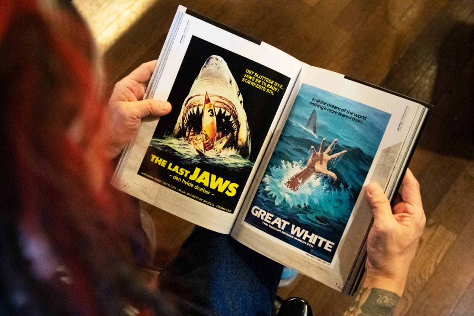 『サメ映画ビジュアル大全』掲載『ジョーズ・リターンズ』の他の国のバージョン
