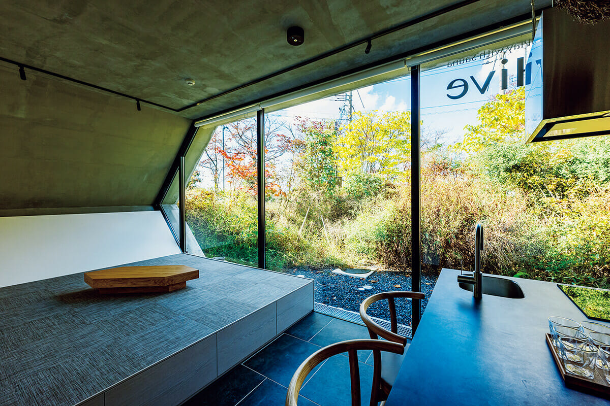富山〈The Hive〉館内