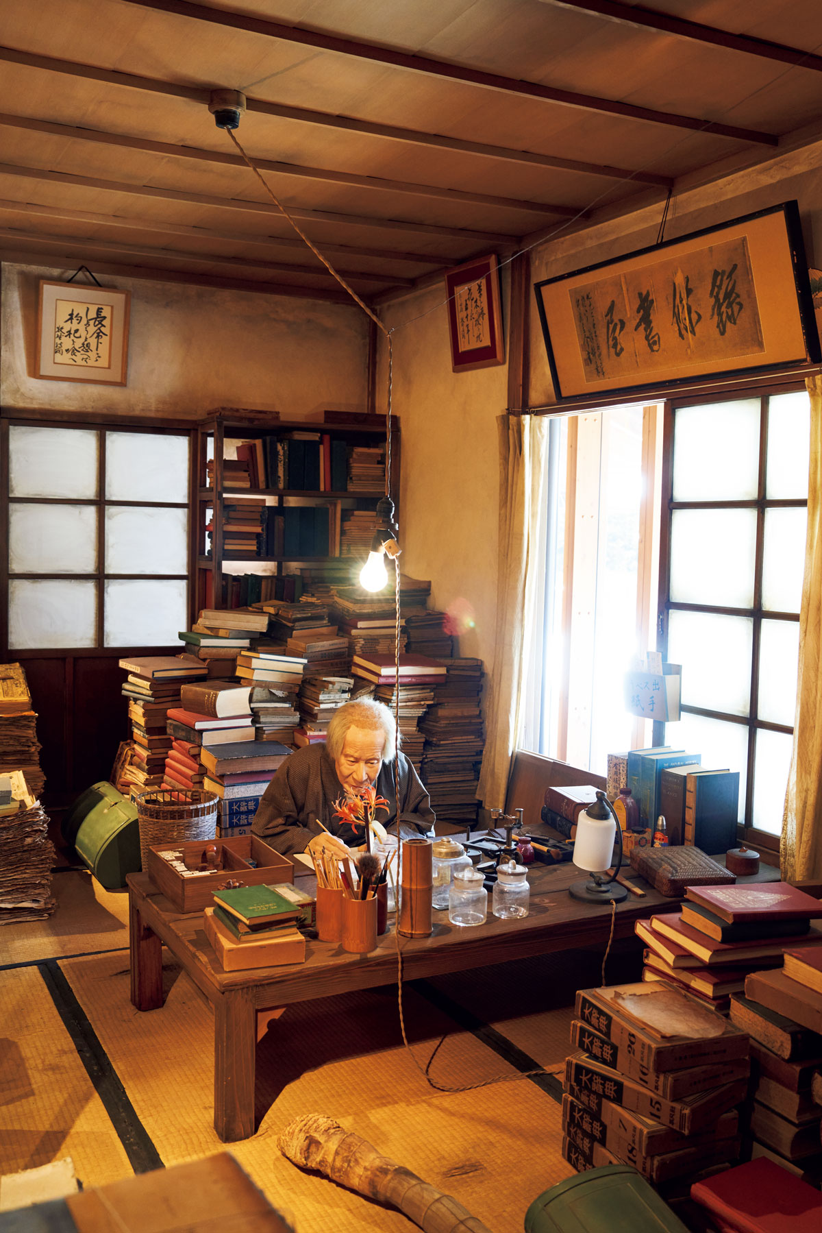 牧野富太郎の東京・練馬の家の書斎を再現したコーナー