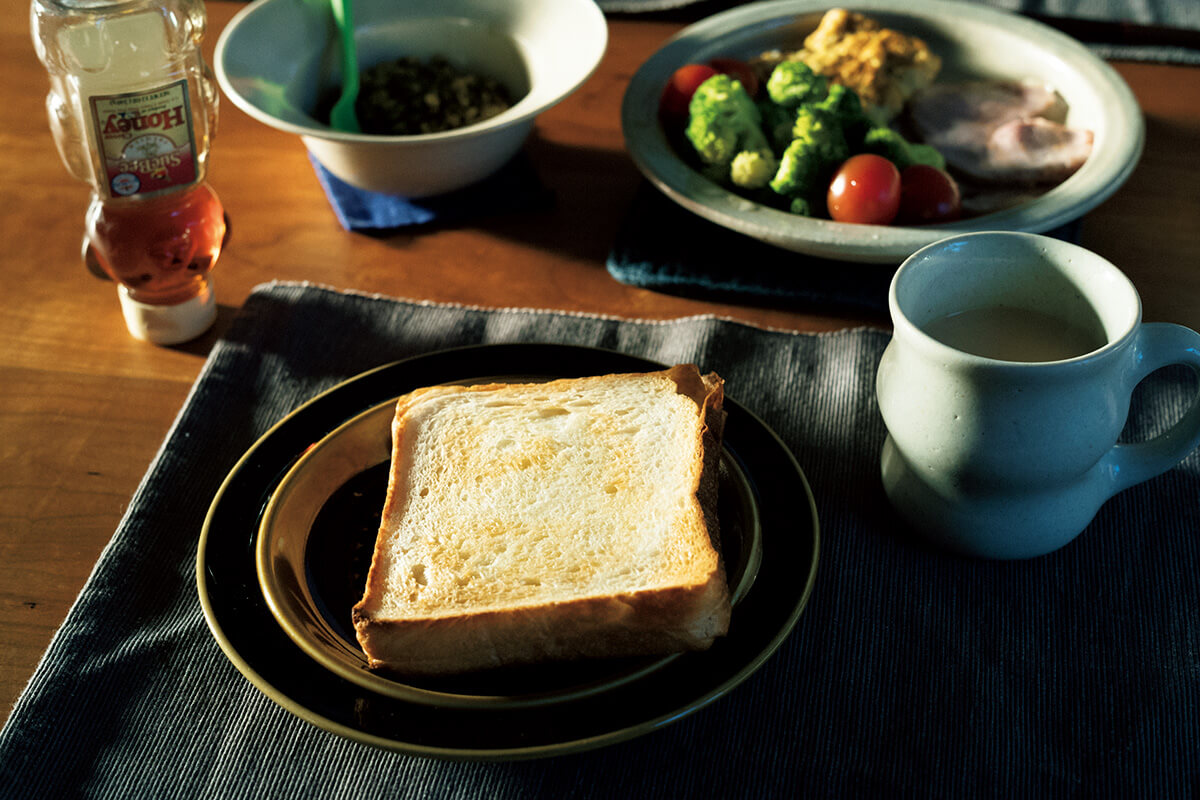 写真家・平野太呂家の朝食