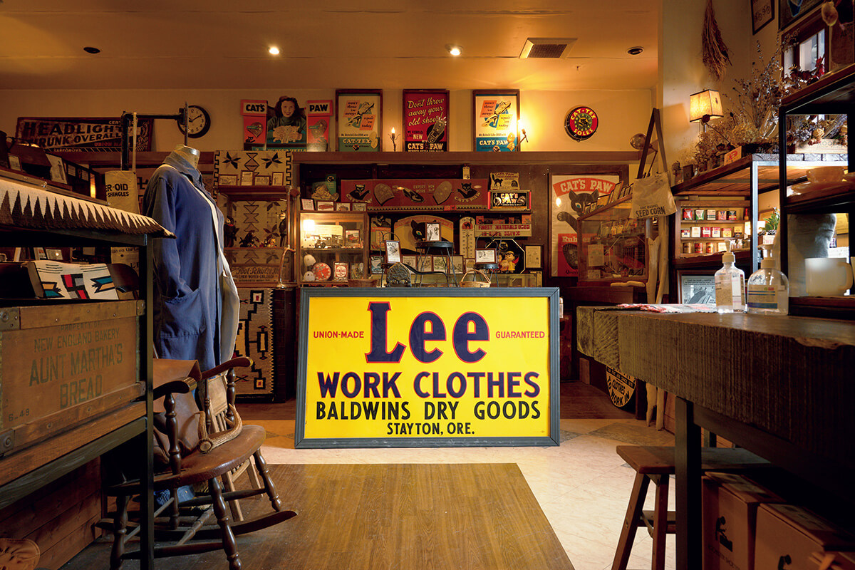 愛知〈KNOCK ON WOOD GENERAL STORE〉店内